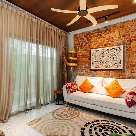 Samaya Luxury Villa - Melaka Kelebang Besar ภายนอก รูปภาพ